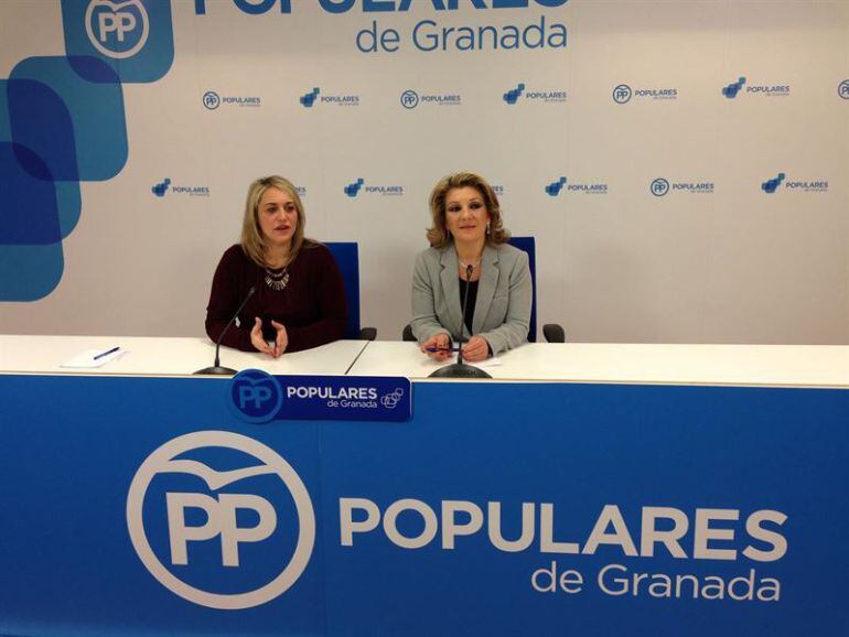 Rueda de prensa de las diputadas provinciales del PP de Granada María Merinda Sádaba y Carmen Lidia Reyes