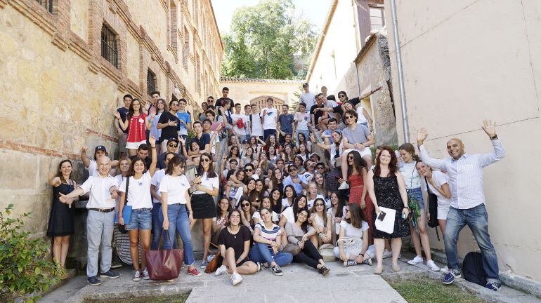 Alumnos participantes en la escuela de verano de IE University en Segovia