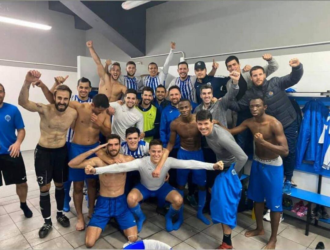 El club blanquiazul celebra la victoria