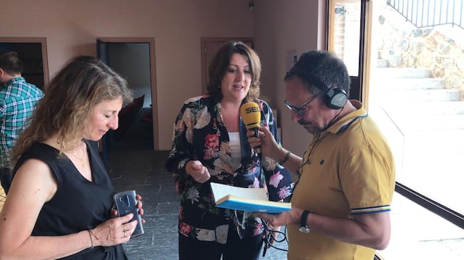 Géraldine Gonard, directora de Conecta y Patricia Franco, consejera de economía en Castilla-La Mancha, participado en SER Toledo