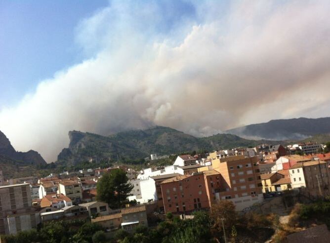 Incendio en el parque natural de la Sierra de Mariola