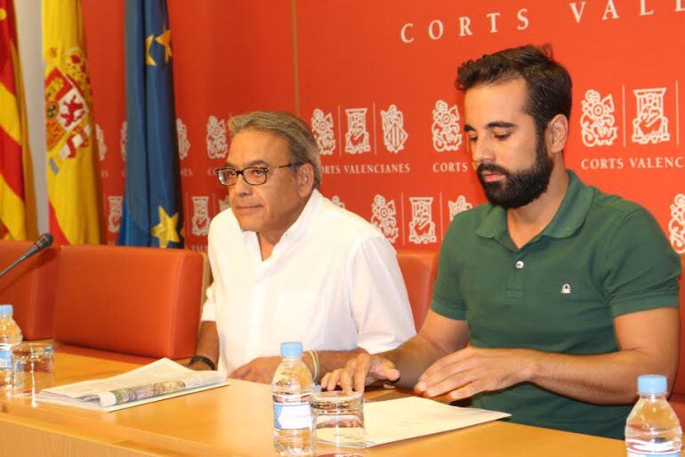 Manuel Mata y José Muñoz presentan la PNL sobre inversión en la Comunitat Valenciana