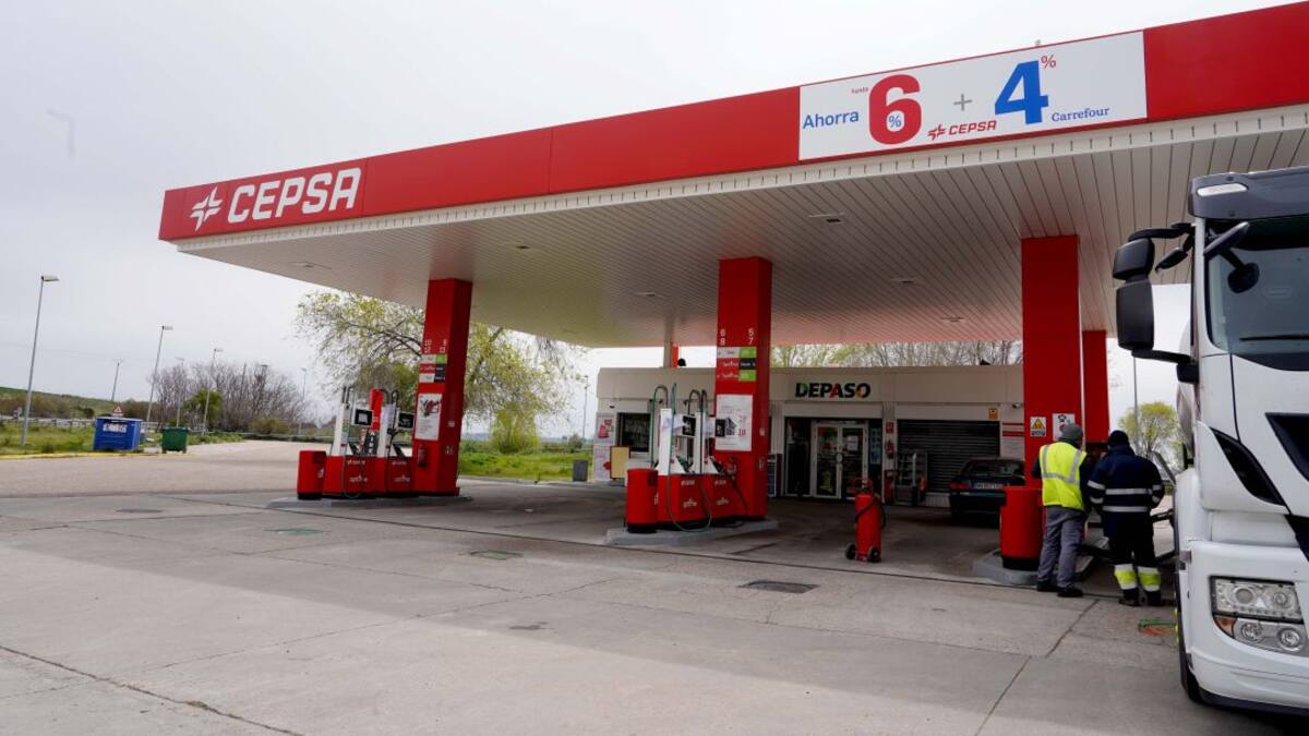 Los vendedores de carburantes piden establecer servicios mínimos