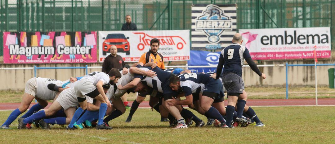 El XV berciano perdió 12-26 ante Real Oviedo B