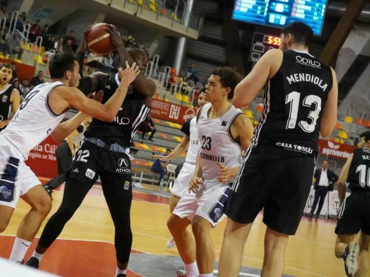 El Odilo se impone al Cornellá y se afianza en playoff