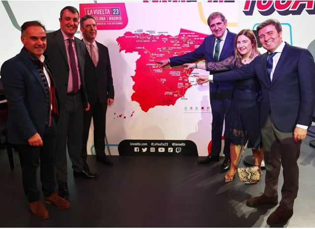 Presentación de La Vuelta a España con la participación de José Andrés Sanz González, alcalde de Íscar