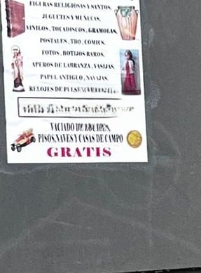 Carteles colocados en lugares no permitidos