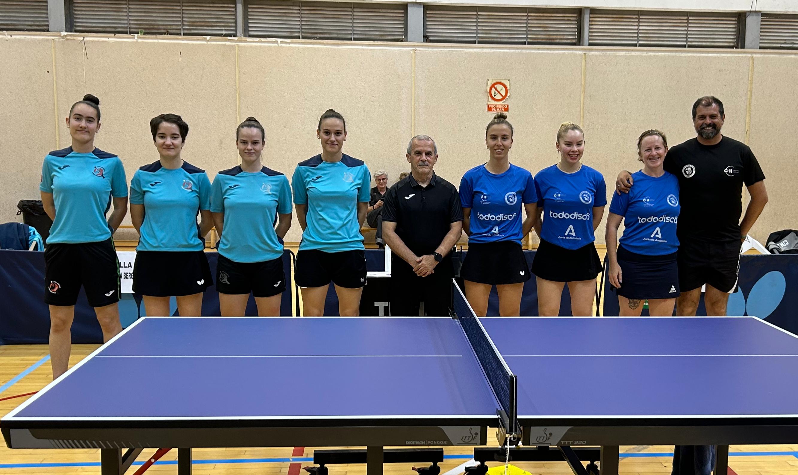 Las jugadoras del CTM Jerez, antes de la final contra el Boadilla.