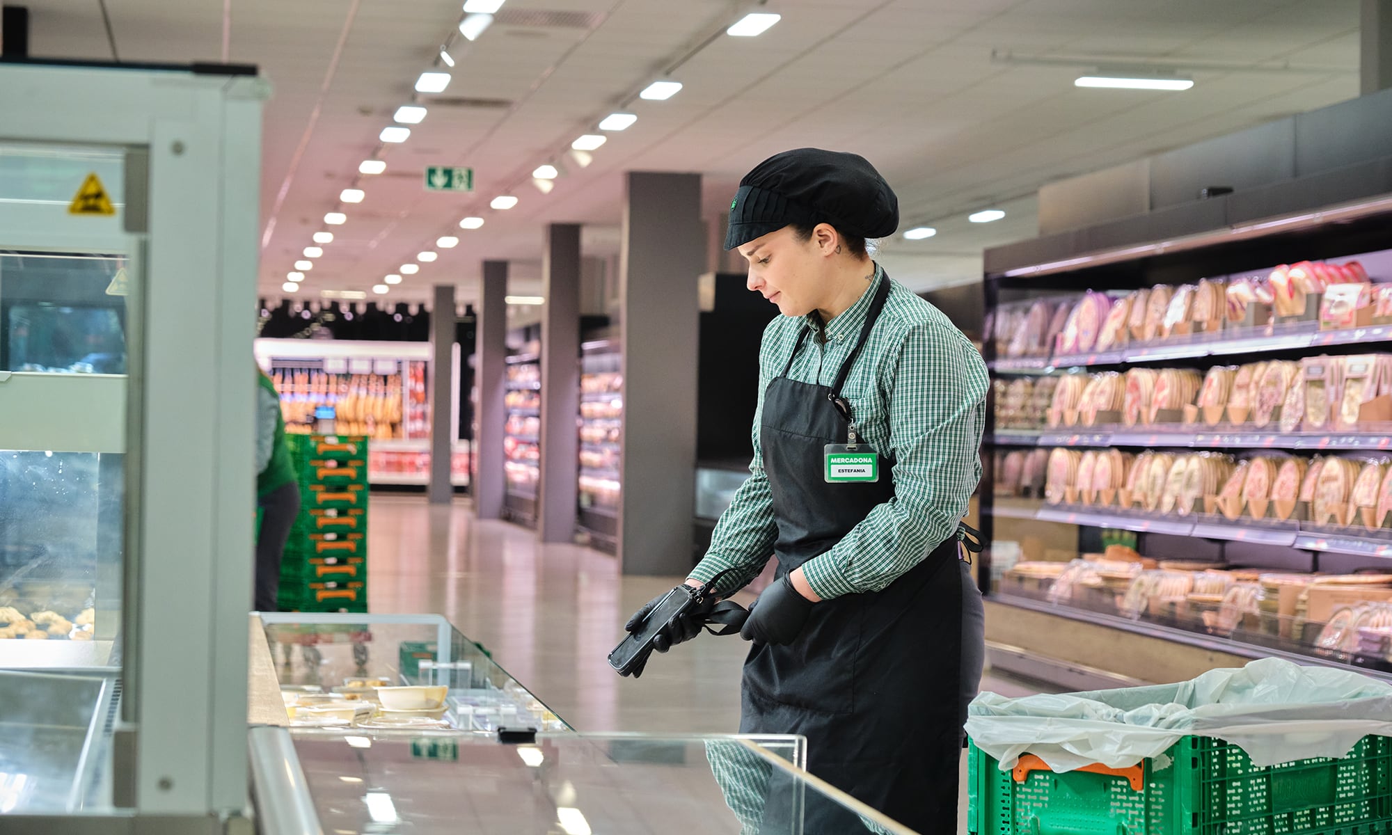 La compañía dona 985 toneladas de productos de primera necesidad en Canarias, donde colabora con 37 entidades sociales