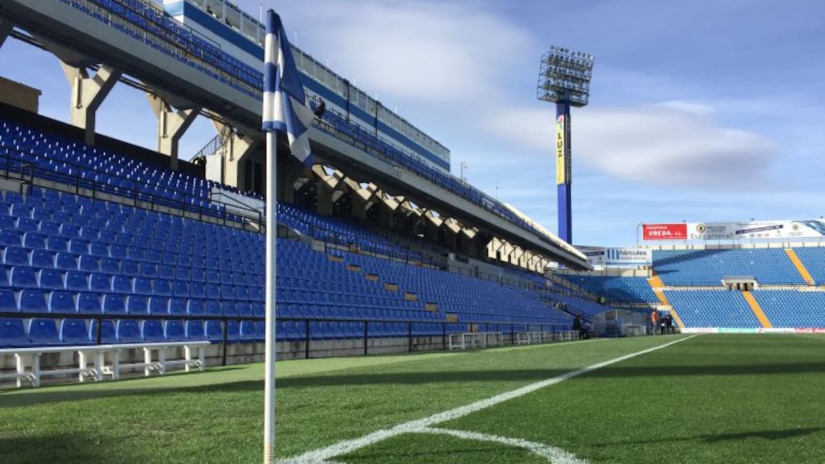 El césped del Rico Pérez, la promoción de ascenso del Hércules B y el TSCE