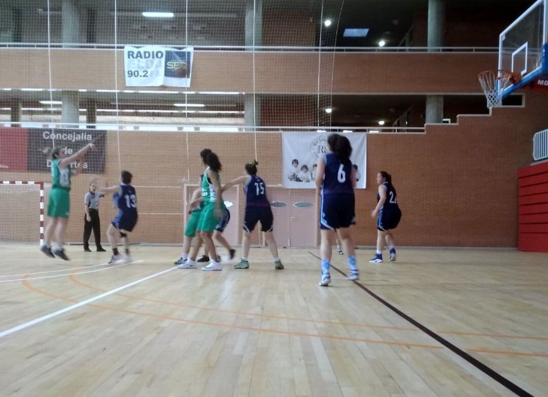 El C. B. Elda Fem. acabó ganando