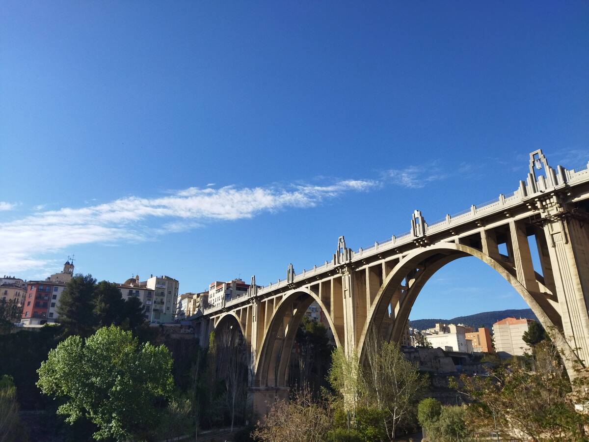 Nubes y claros para el fin de semana y probabilidad de lluvia para el Día del Alardo por la tarde