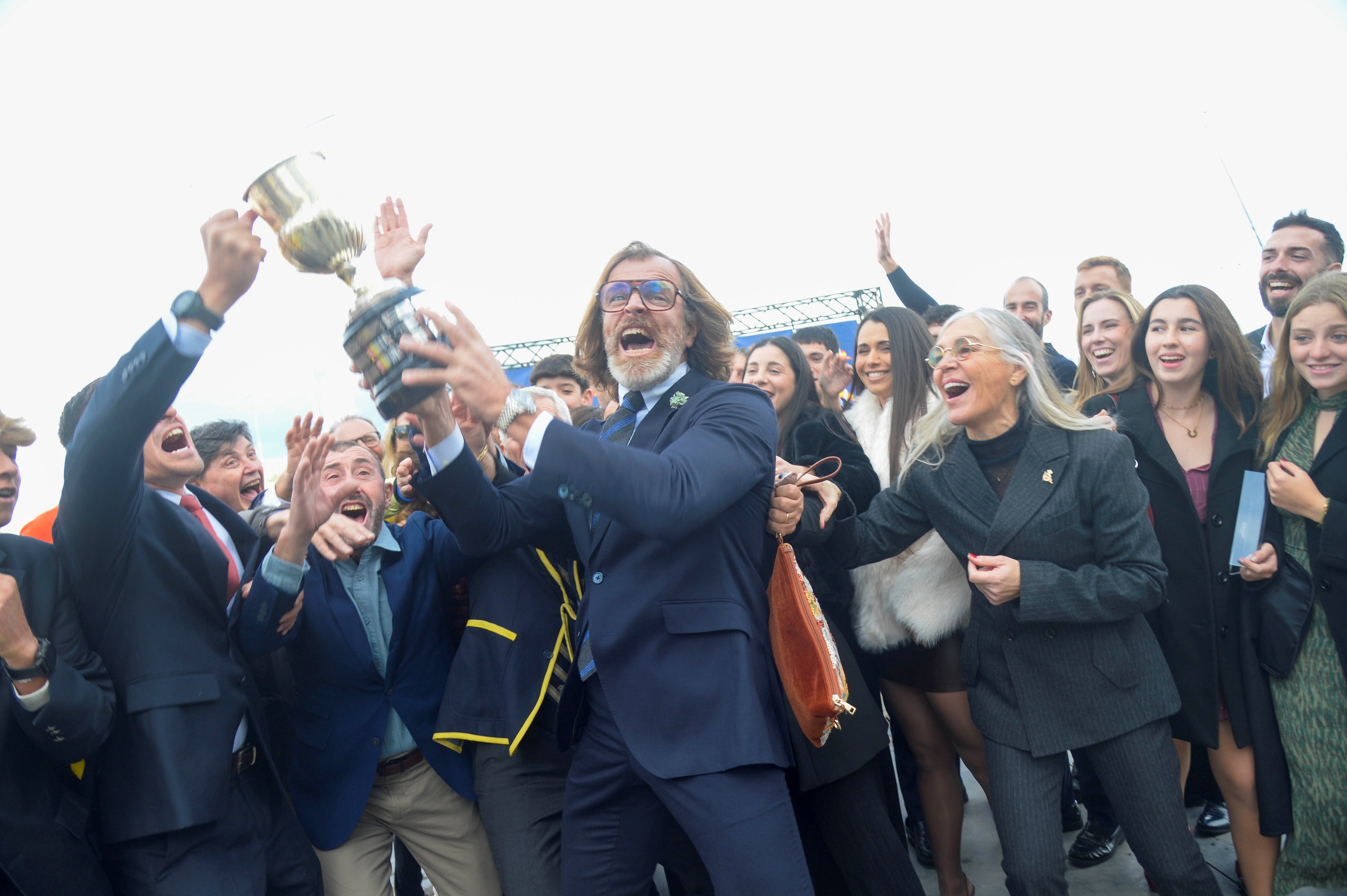 El Real Club Mediterráneo ha organizado la vigésimo cuarta edición del Trofeo Presidente de Remo “Memorial Antonio Rodríguez”