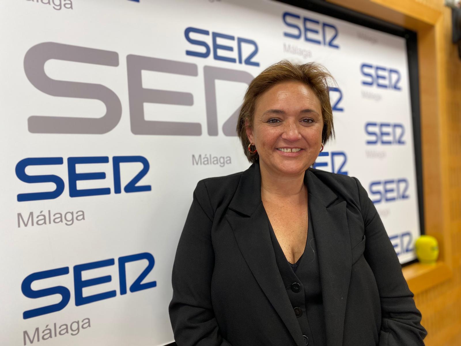 La alcaldesa de Torremolinos, Margarita del Cid, en los estudios de SER Málaga