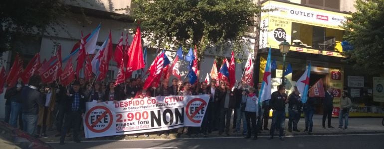 Protesta contra el ERE del Banco Popular Pastor