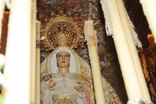 Procesión extraordinaria de la Virgen de la Victoria el 24 de octubre de 2015 en Granada