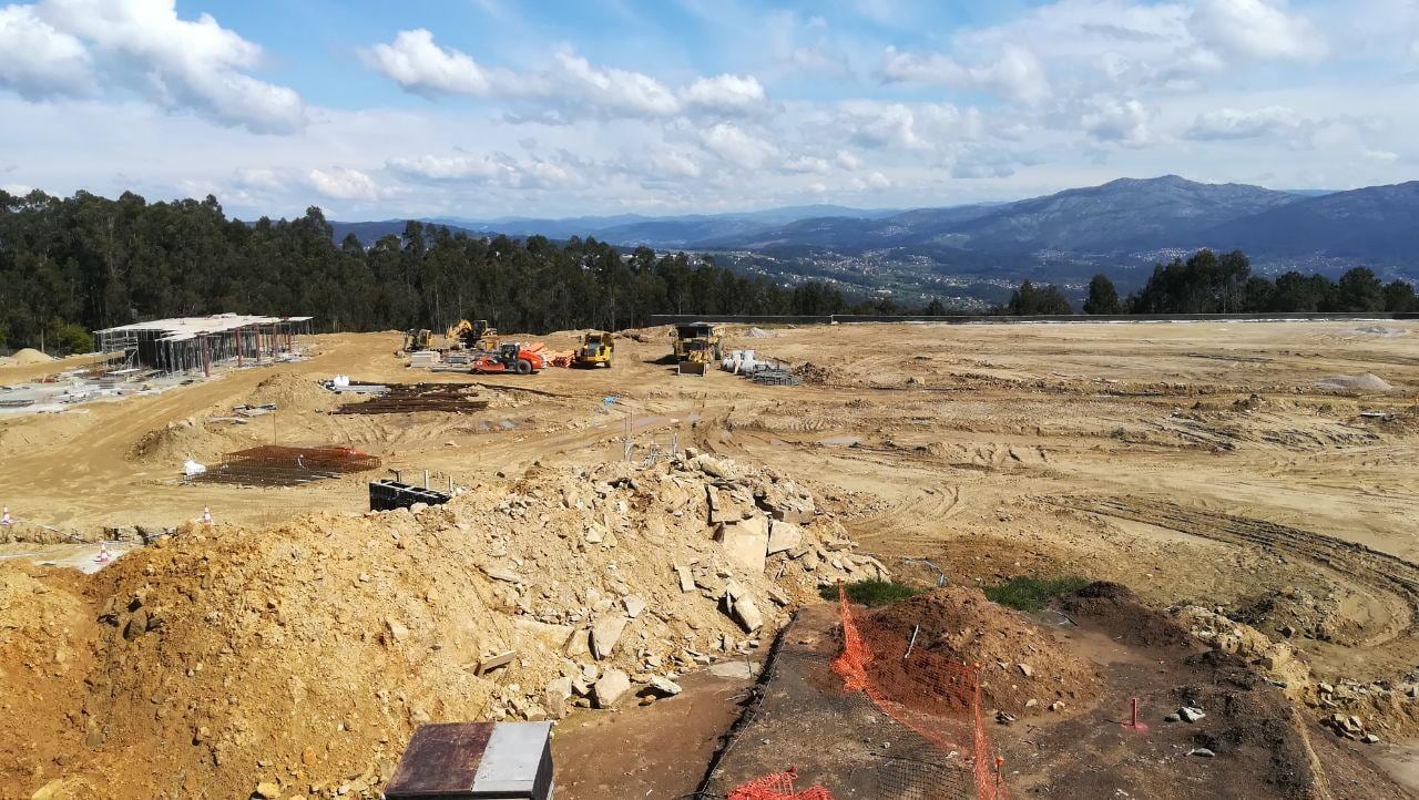 Imagen de la construcción de Galicia Sports 360 del Celta en Mos