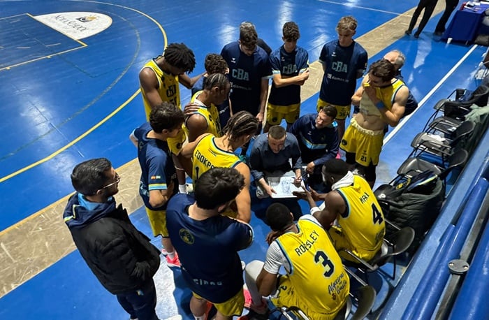 Un tiempo muerto del equipo en Málaga