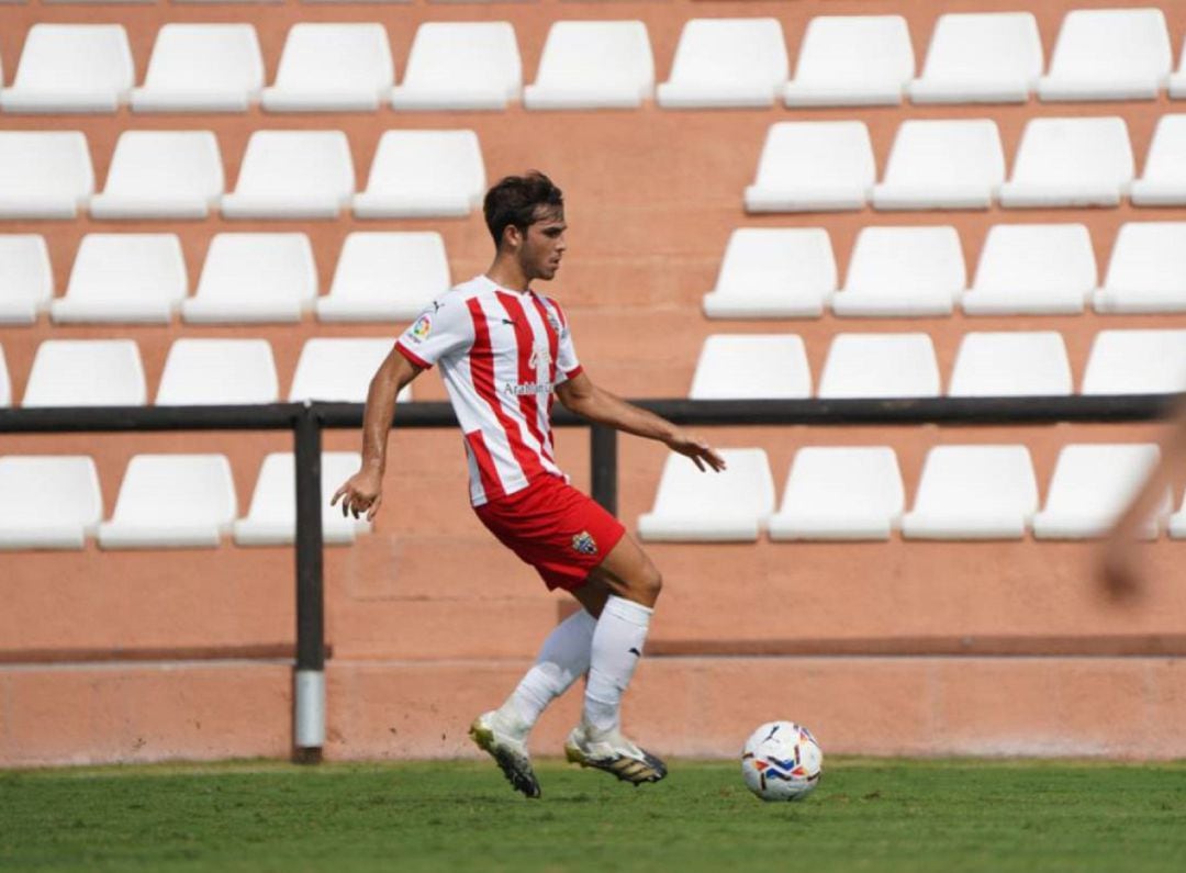 Dani Albiar llega al Alcoyano cedido por el Almería