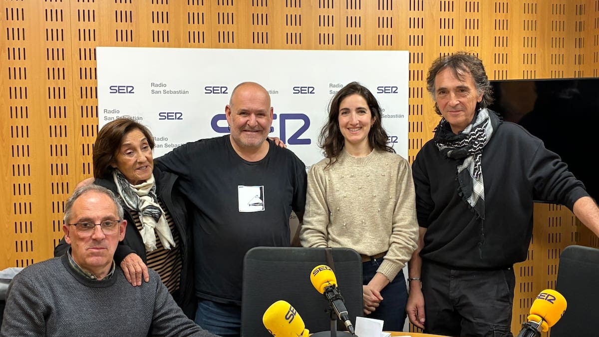 Los vecinos de Benta Berri explotan ante la falta de hechos: "Si nos vamos a la calle, la vergüenza puede ser monumental"