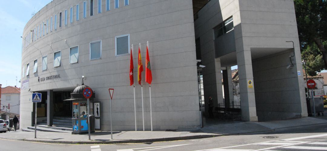 Fachada del ayuntamiento de Parla