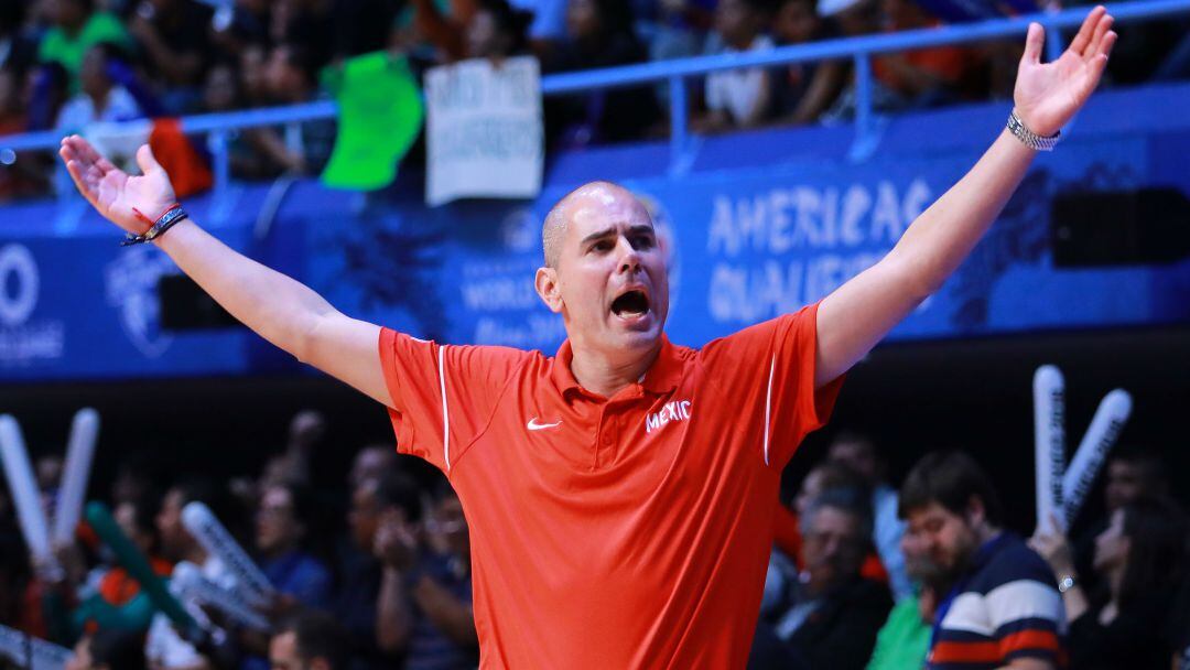 El técnico tinerfeño sigue afincado en tierras mexicanas