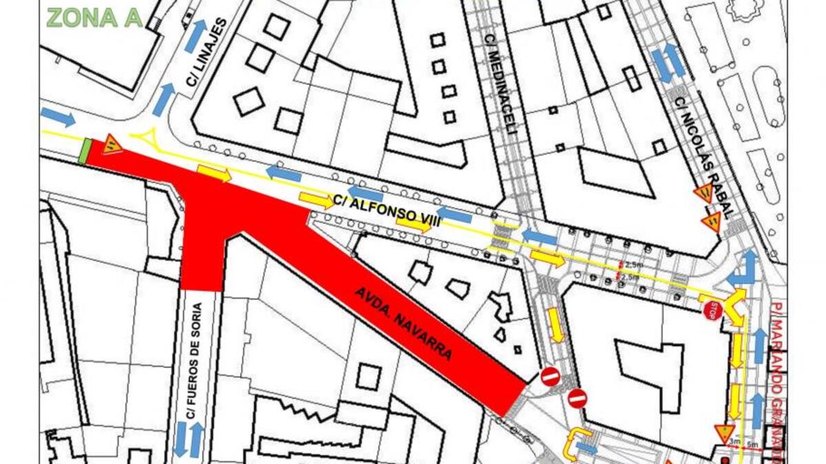 Avanzan las obras de adoquinado de la avenida de Navarra hacia la conexión con la calle Los Linajes
