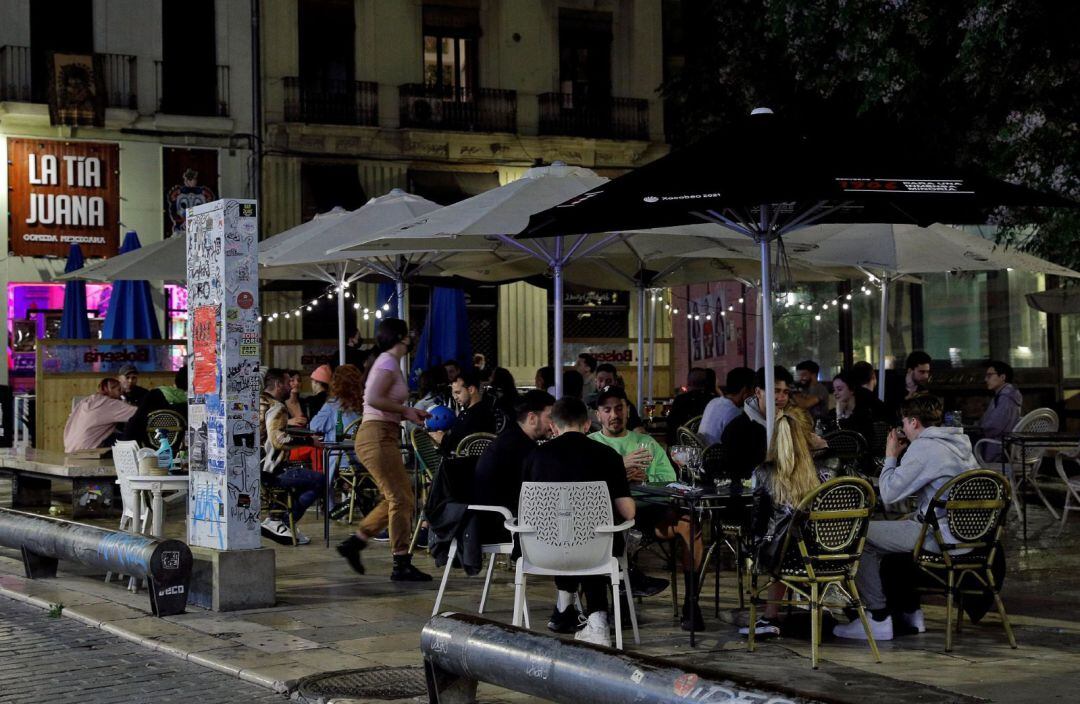 Terraza en el centro histórico de València, en una imagen reciente