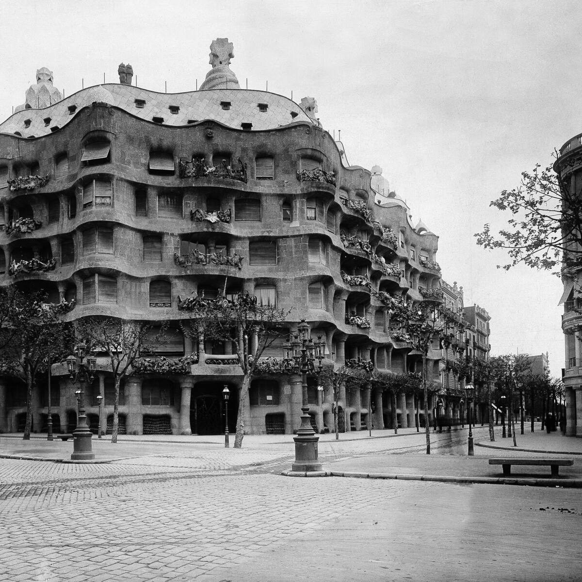 El gran problema de Barcelona tras la Primera Guerra Mundial: la ciudad se dividió en dos