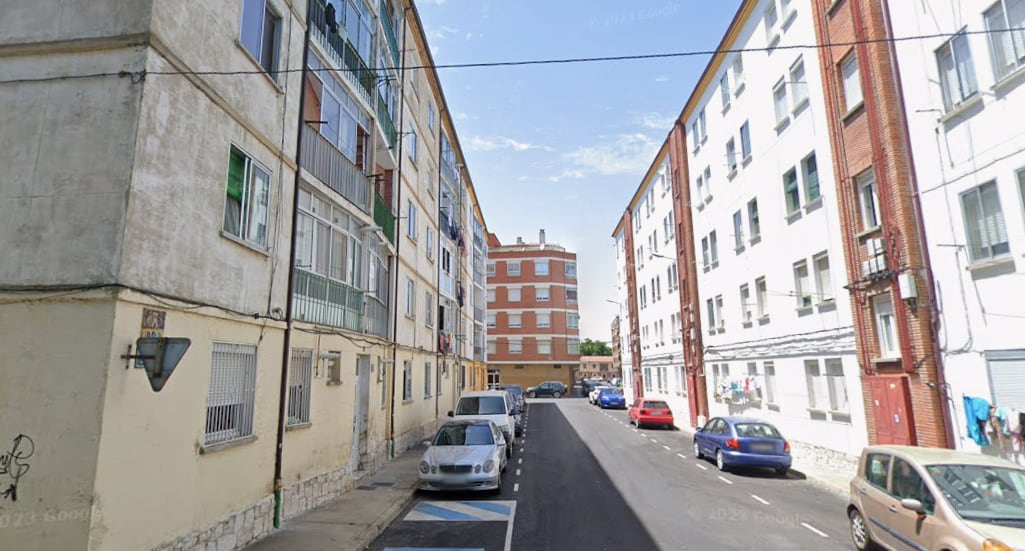 En la calle Lerma se sitúan algunos portales de esta rehabilitación