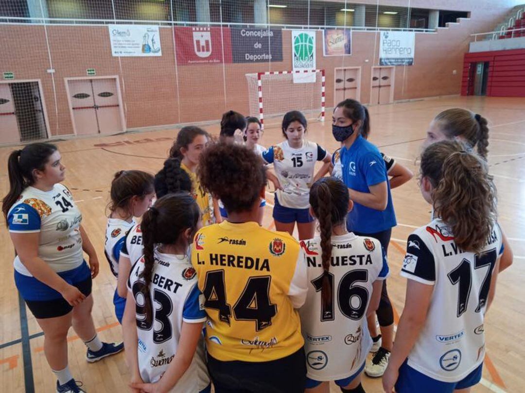 Las infantiles del Bm. Fem. Elda vuelan muy alto