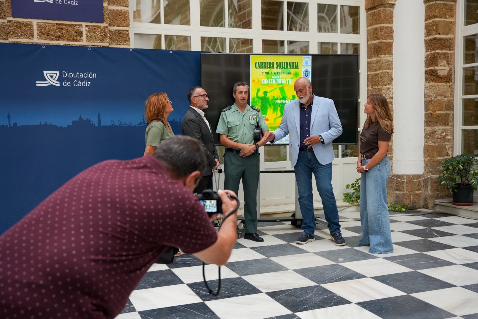 Presentada la carrera solidaria que organiza la Guardia Civil