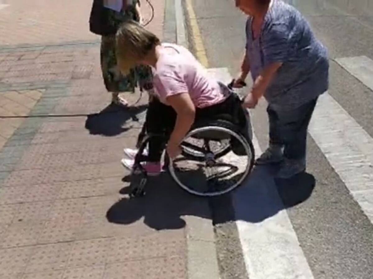 La yincana diaria de Cristina por las calles de Alcorcón
