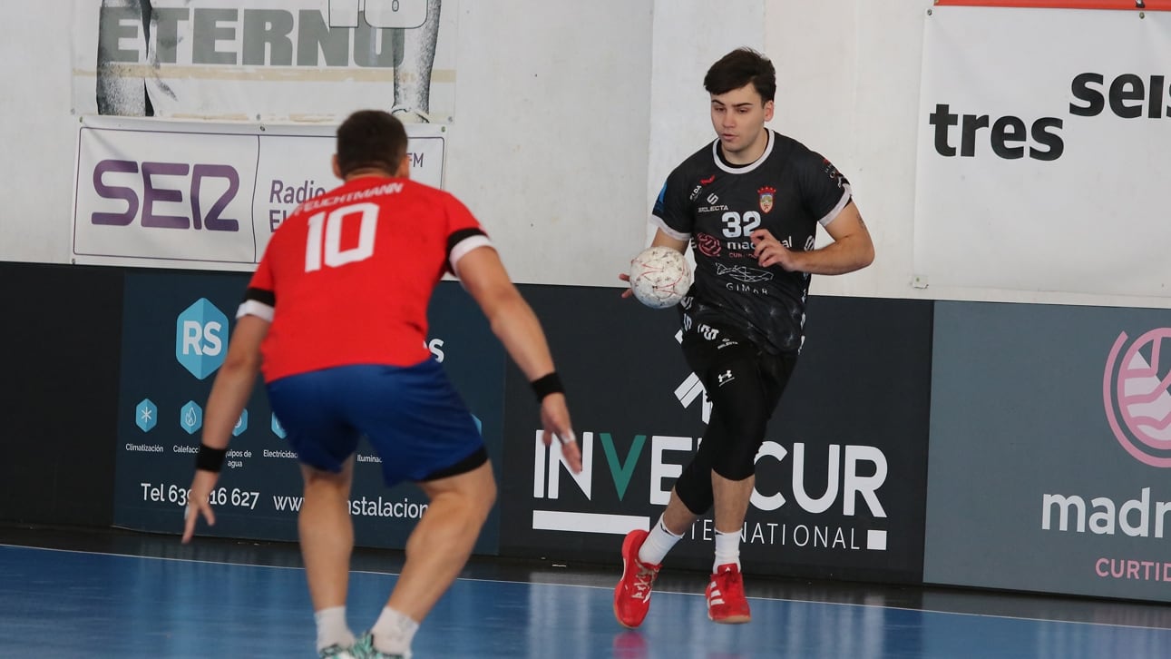 El Elda - C.E.E. recupera el partido perdido