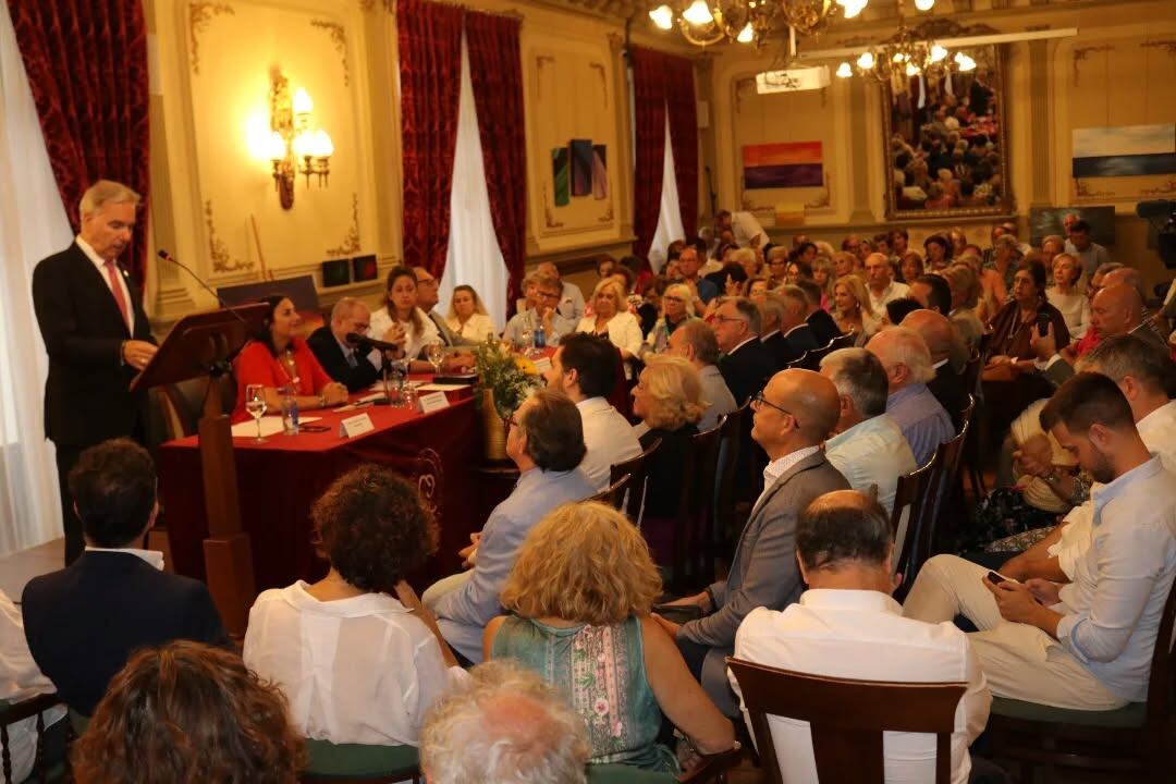 El ex subdelegado pronunciando el pregón