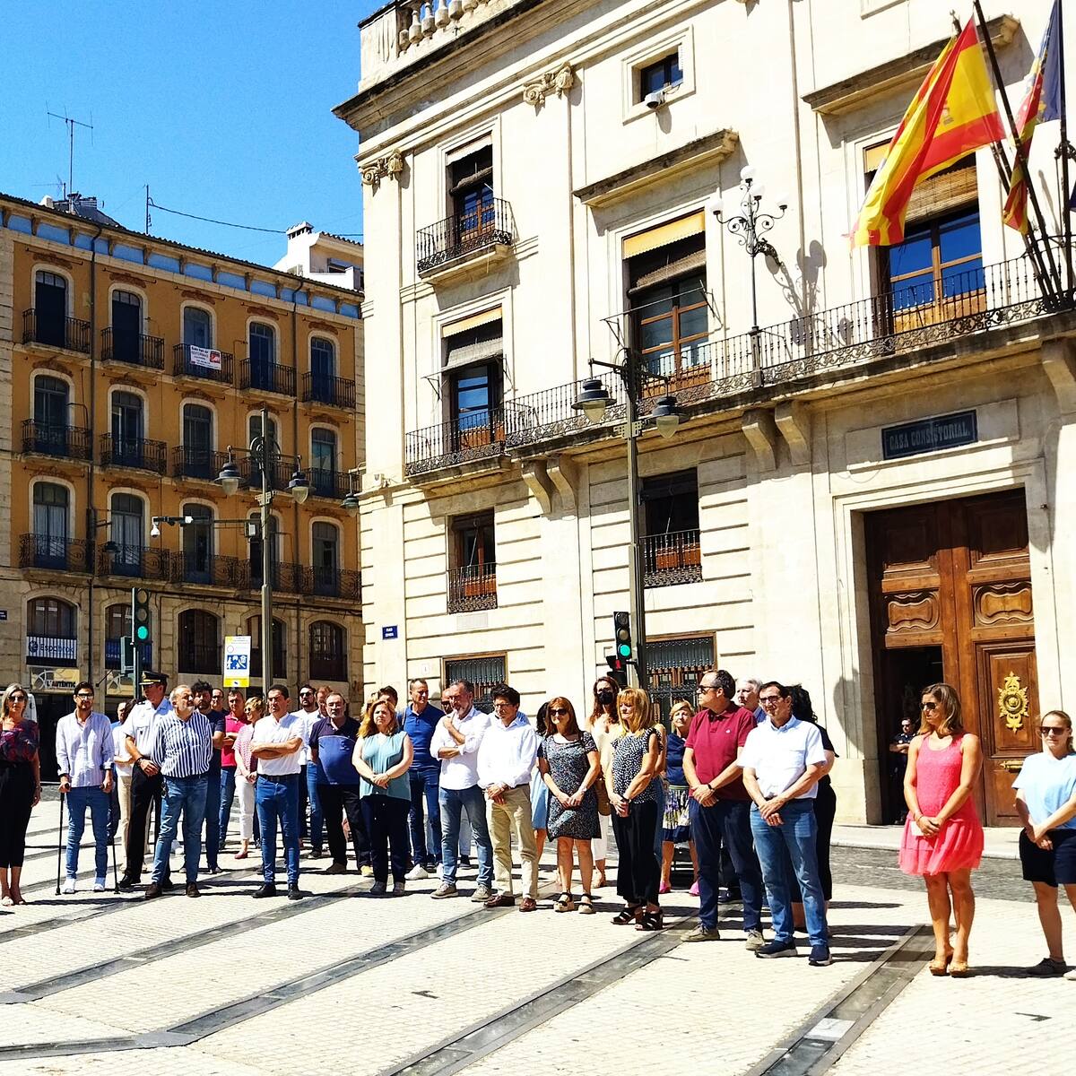 Alcoy guarda cinco minutos de silencio en homenaje a Miguel Ángel Blanco