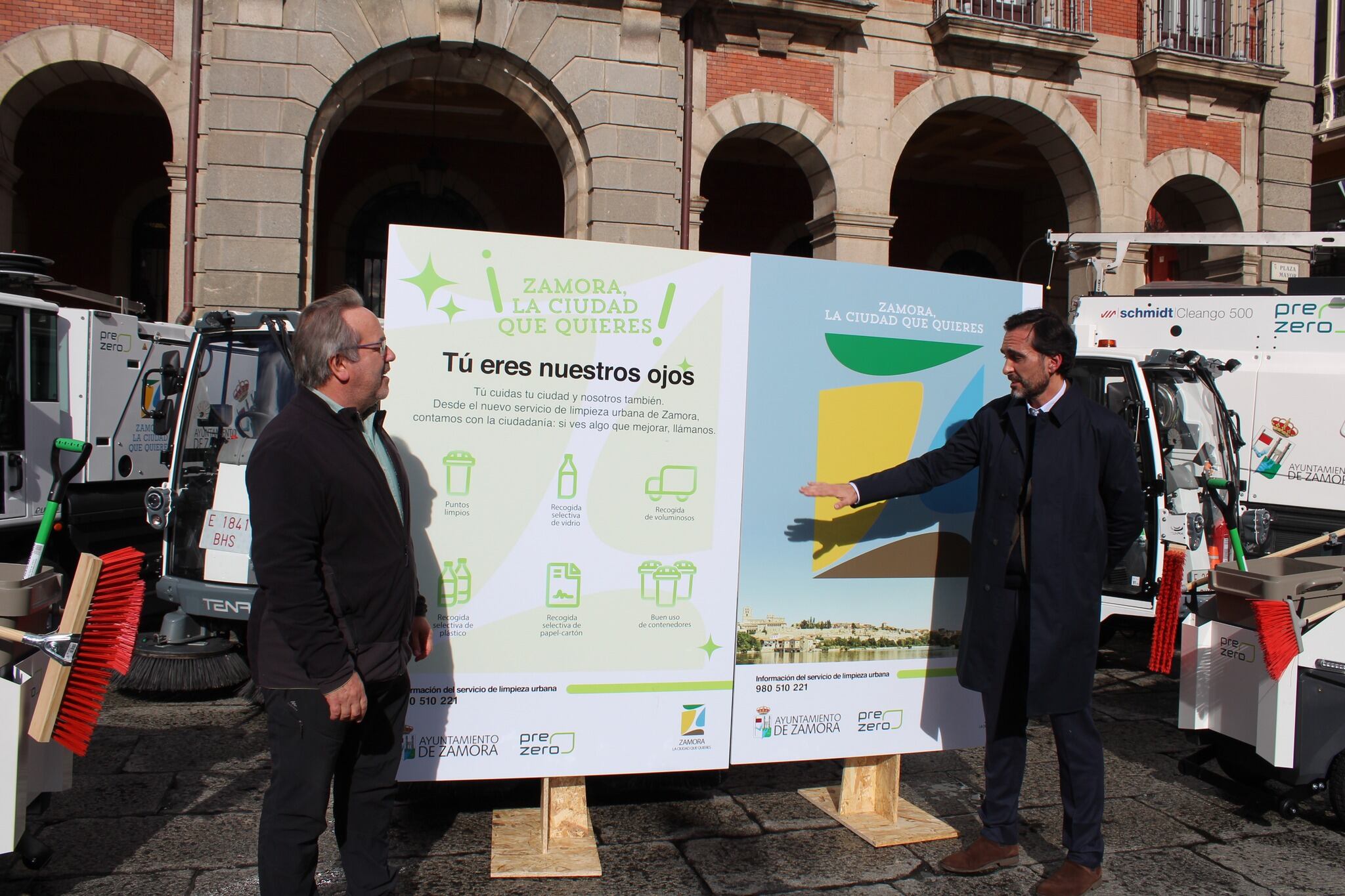 Francisco Guarido y Borja Martín durante la presentación de la campaña: &quot;Zamora, la ciudad que quieres&quot;