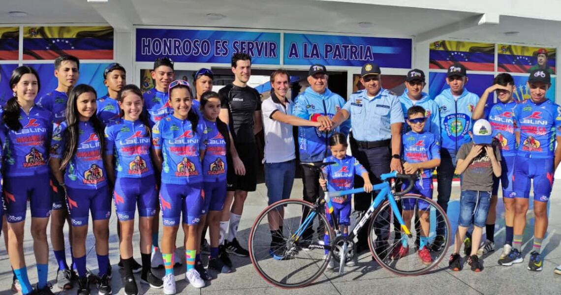 El acuerdo entre el Fernando Barceló Team y la Academia Córdoba se ha formalizado en Venezuela