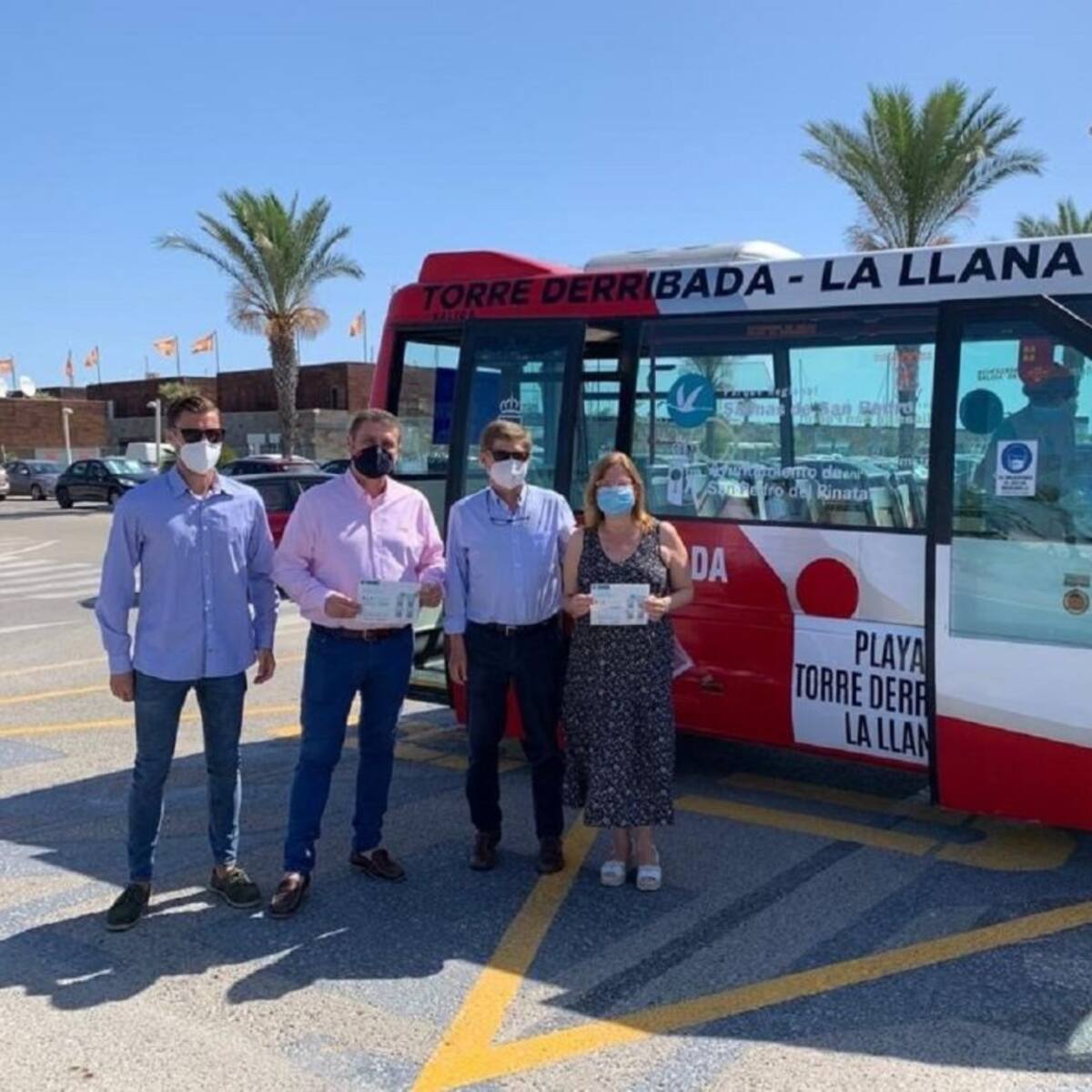Servicio gratuito de autobús para acceder a las playas del Parque Regional Salinas y Arenales de San Pedro