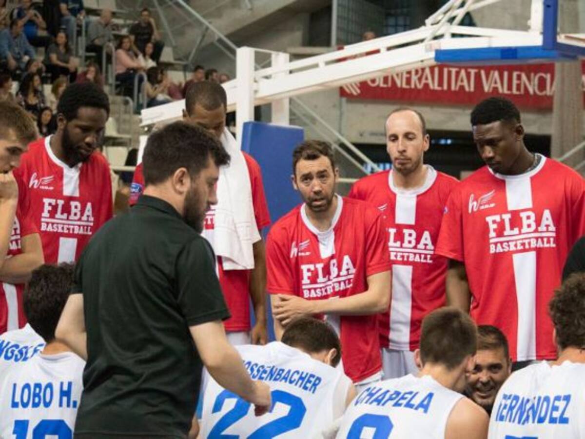 La directiva apuesta por Pedro Rivero para ascender al equipo a LEB Oro