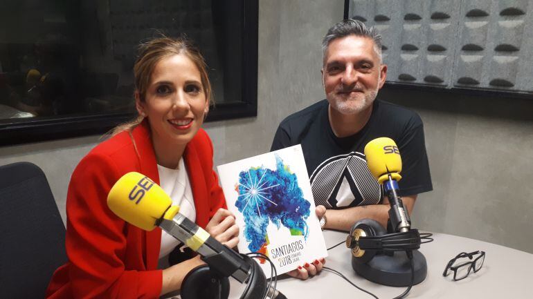 Beatriz Gámiz, a la izquierda, junto a Juanma Cano
