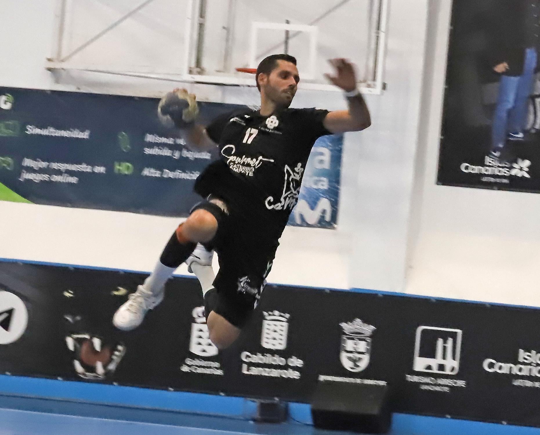 Carmelo Álvarez en un partido de la pasada temporada.