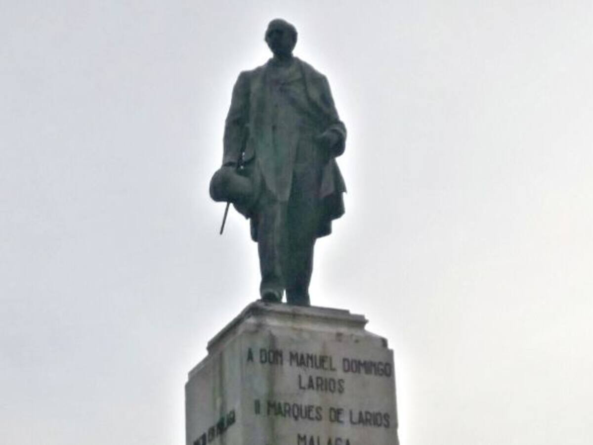 De la Torre se desmarca de Urbanismo y evita apoyar el desplazamiento de la estatua del Marqués de Larios