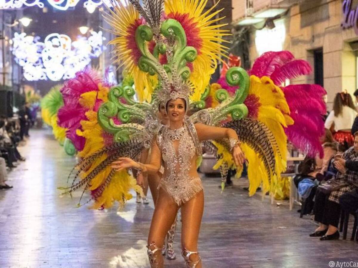 El gran desfile del Carnaval protagonista hoy en Cartagena