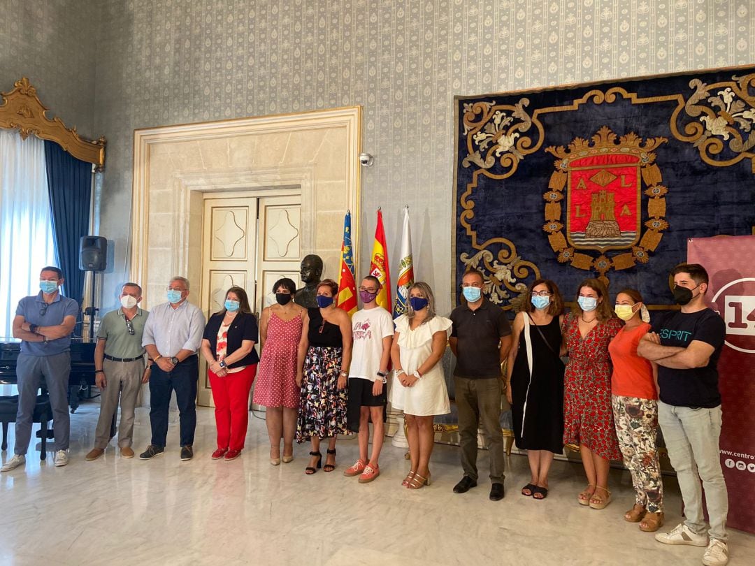 Reunión por el Día Internacional de la Juventud en el Ayuntamiento