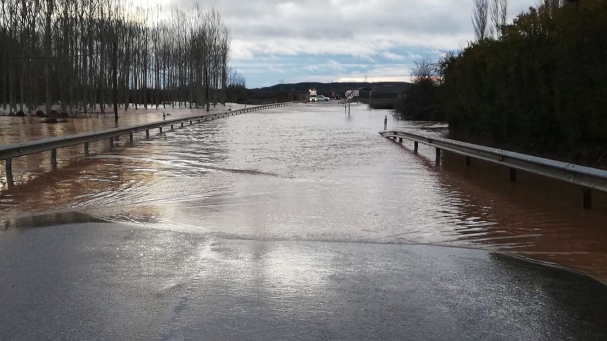 Los ríos aprietan en Palencia: nueve estaciones en aviso y caudales que siguen subiendo