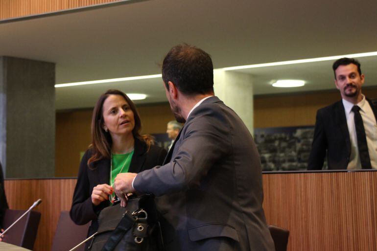 Els consellers del PS abans d'iniciar la sessió parlamentària d'avui molt centrada en la Salut i la CASS.