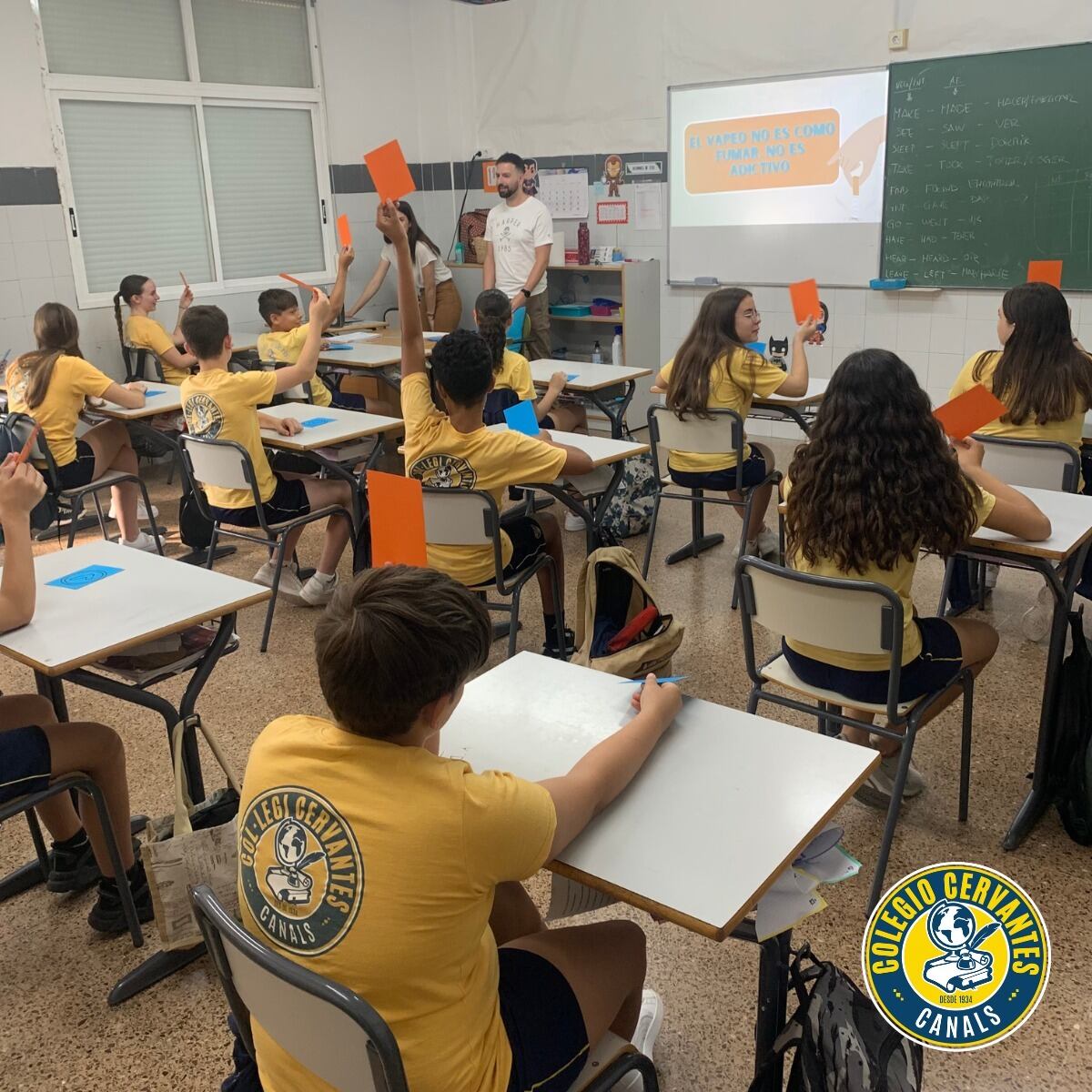 Alumnado del colegio Cervantes (Canals) (Foto: Colegio Cervantes)