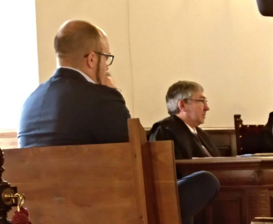 Jonathan F.G. durante el juicio en la Audiencia Provincial