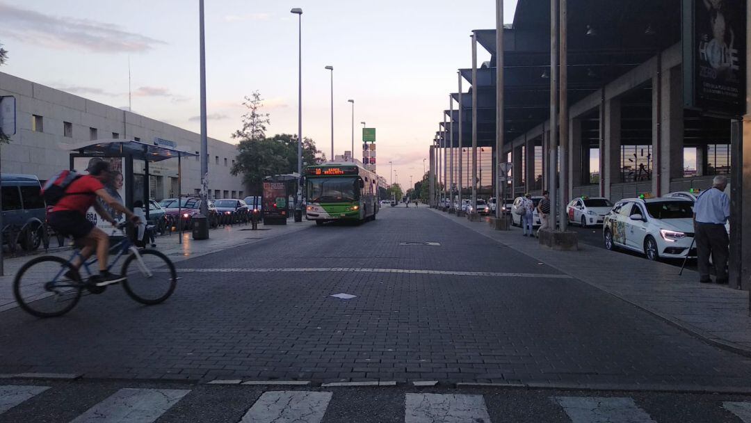 Parada de Aucorsa en la Estación Central de Córdoba 